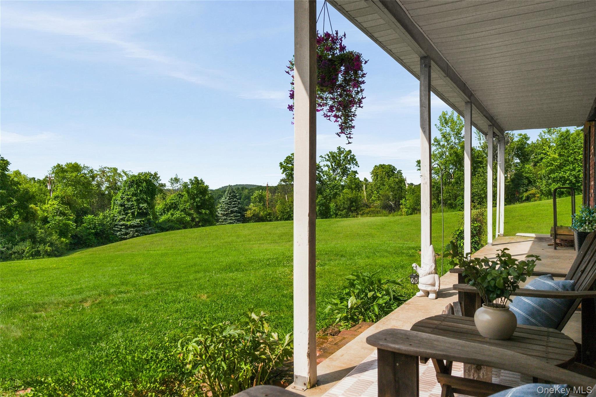 551 Hillside Lake Road Property Photo 3
