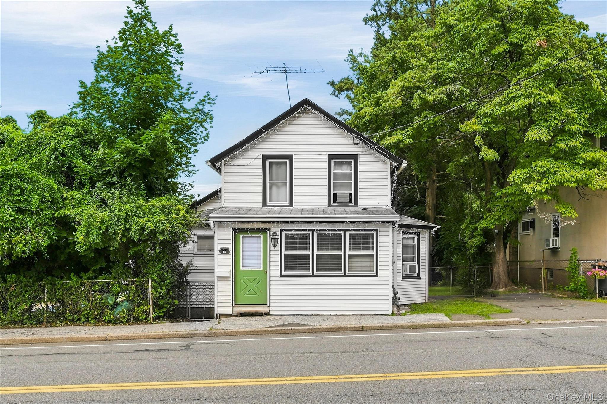 96 Main Street Property Photo 3