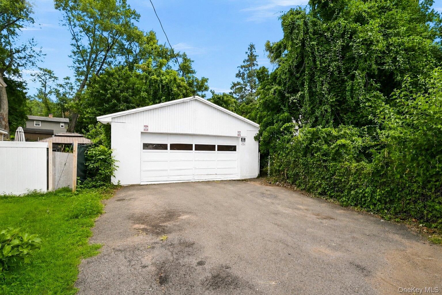 96 Main Street Property Photo 20