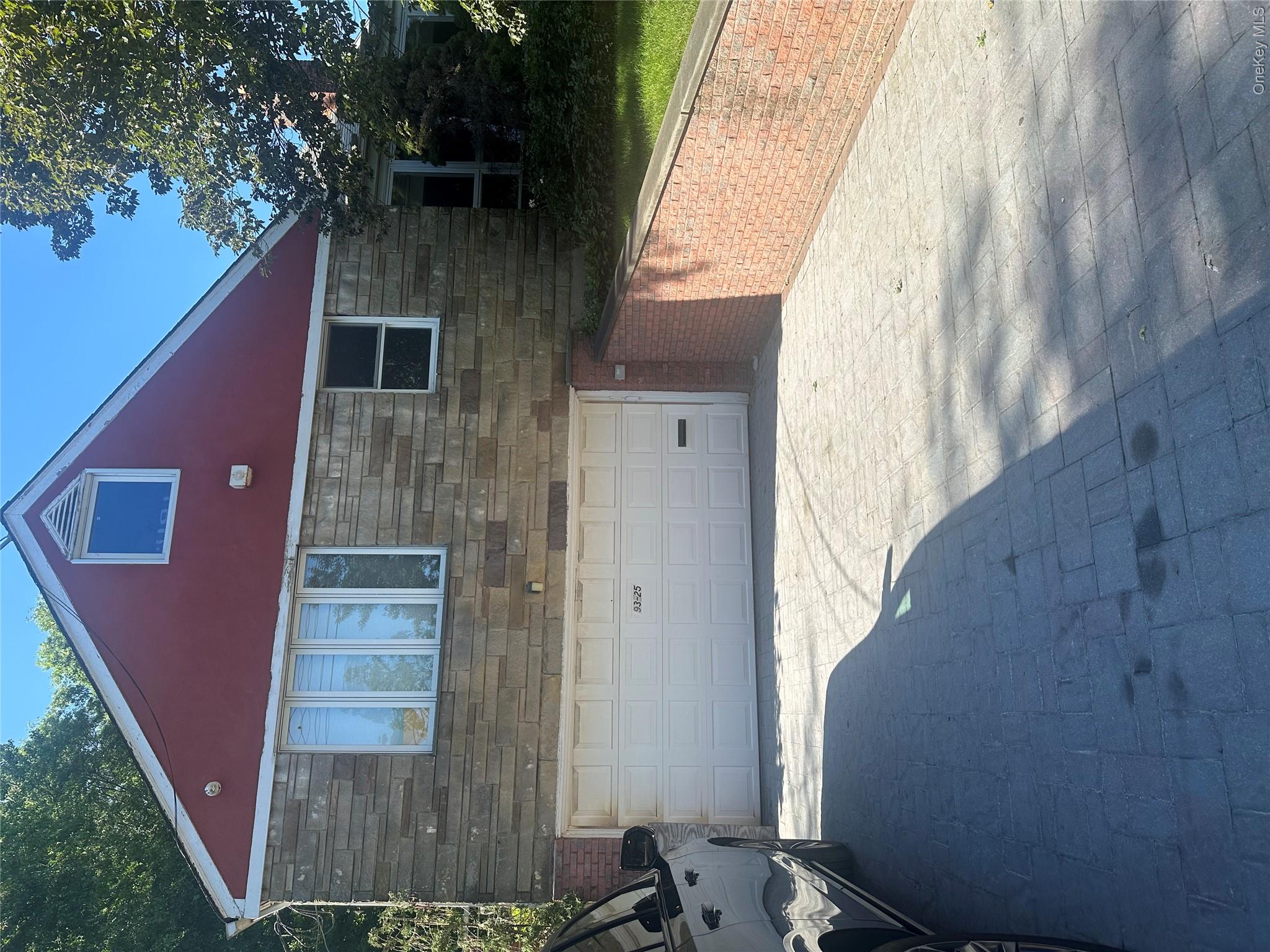 193-25 Keno Avenue Property Photo 4