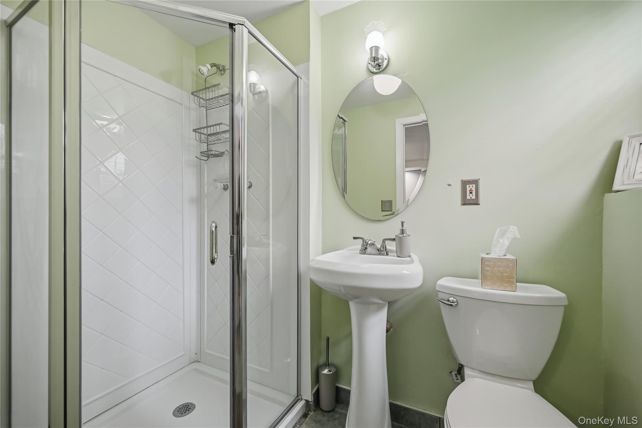 23 Buckingham Place Property Photo 36
