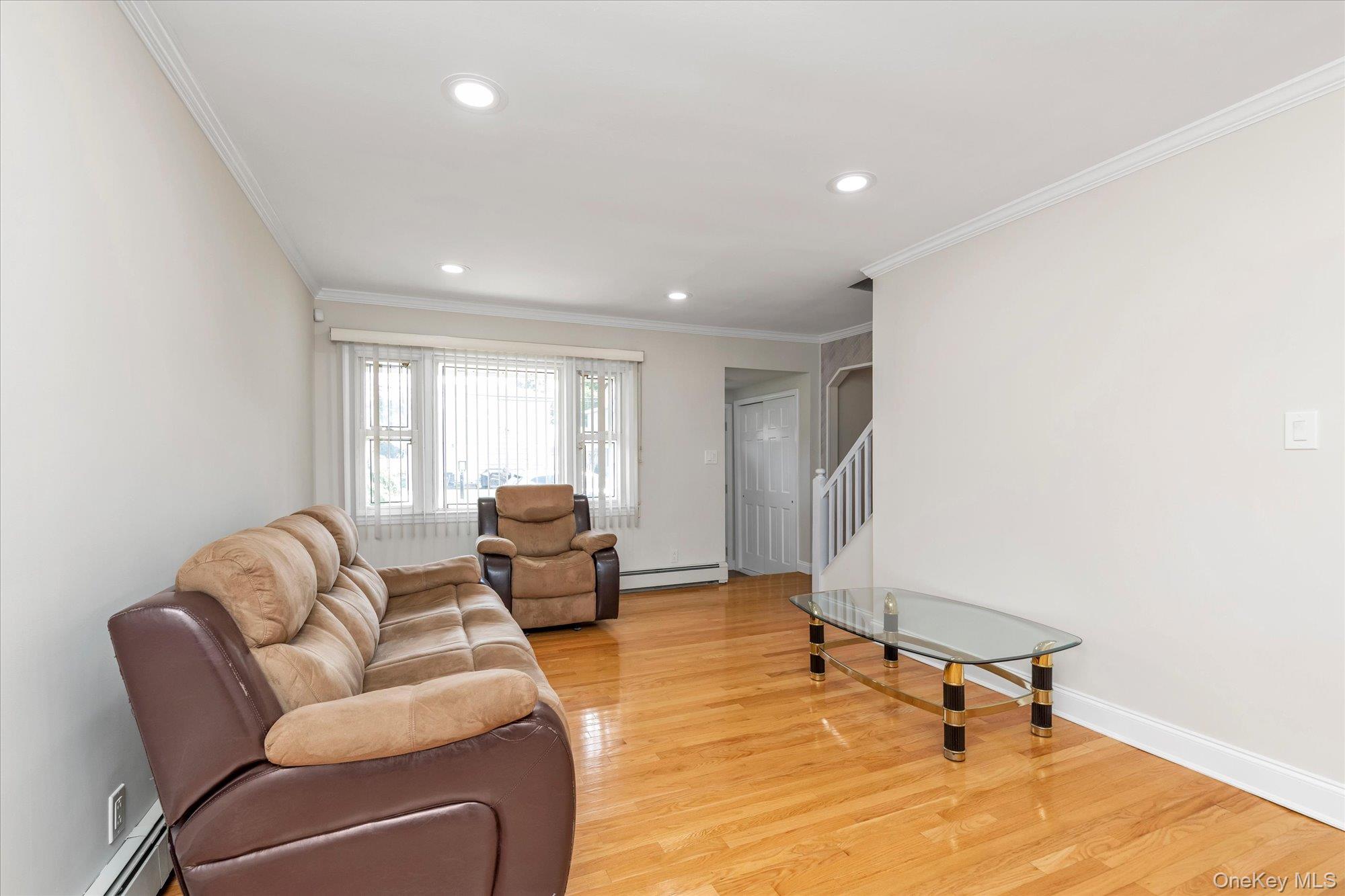 810 Ibsen Street Property Photo 5