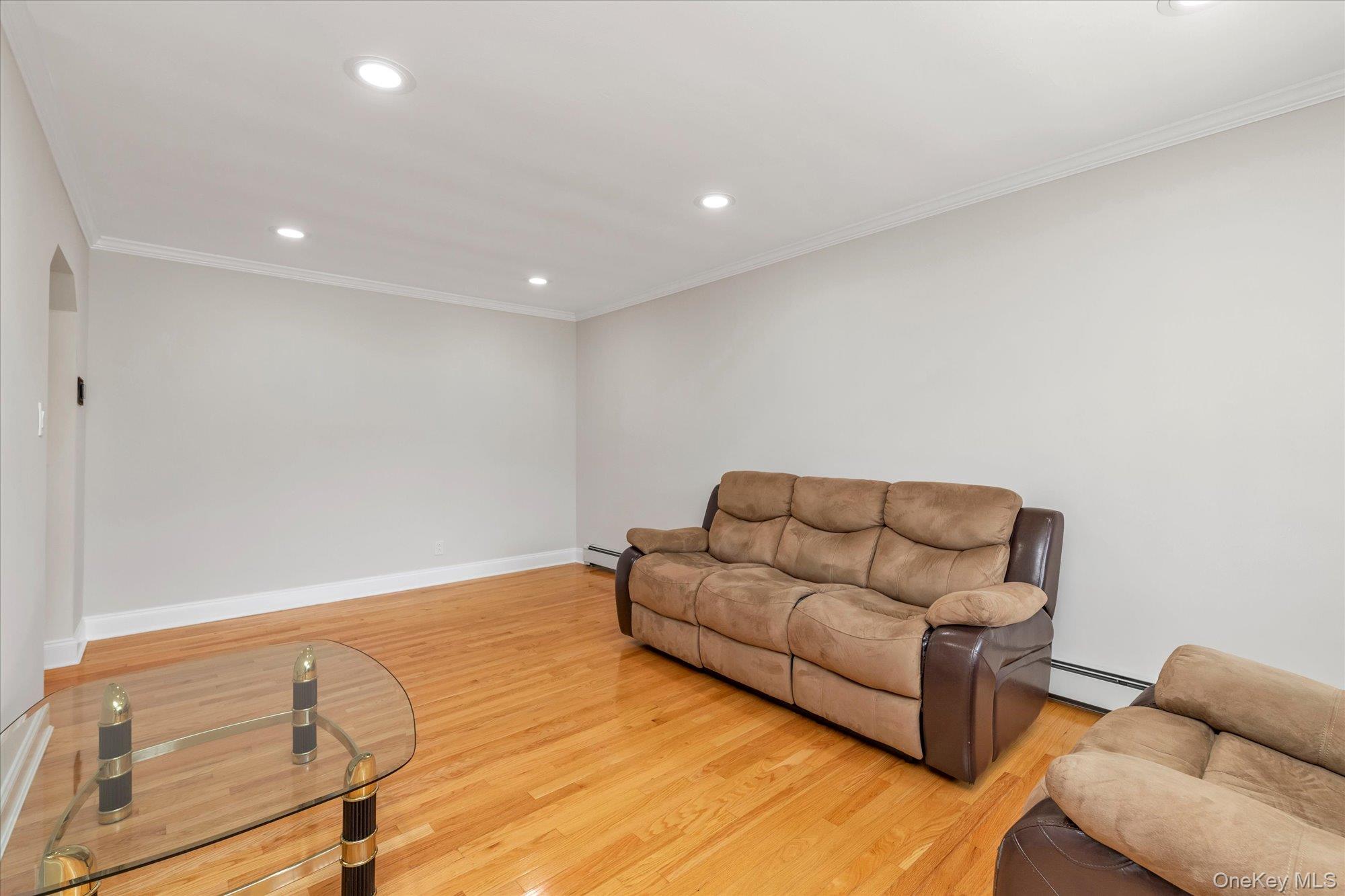 810 Ibsen Street Property Photo 7
