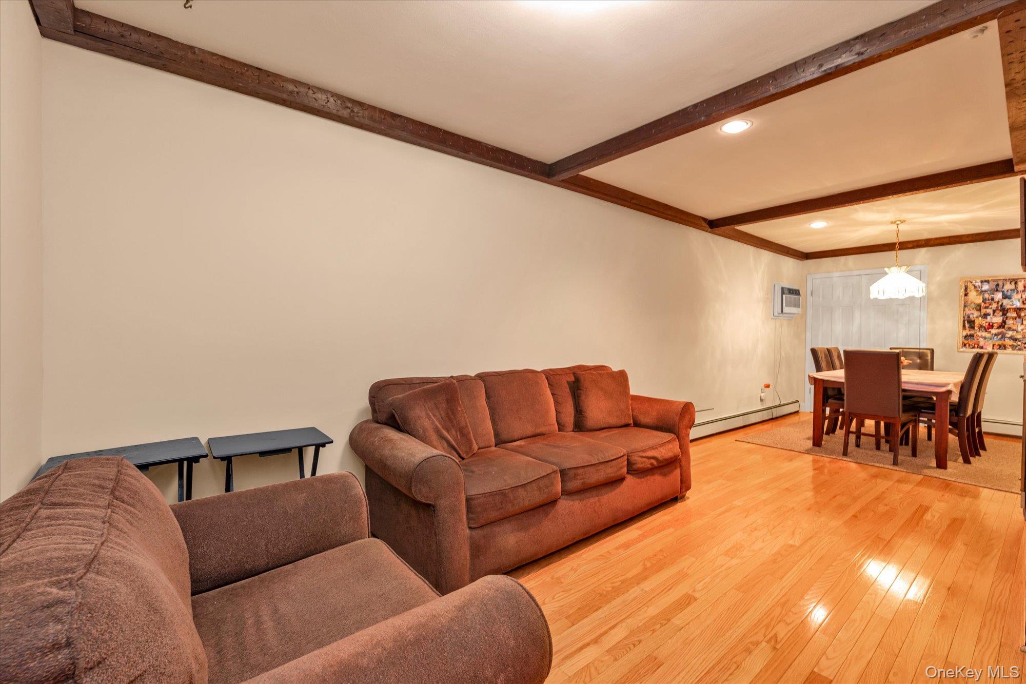 810 Ibsen Street Property Photo 13