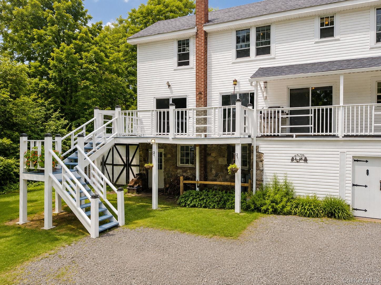 495 Guymard Turnpike Property Photo 4