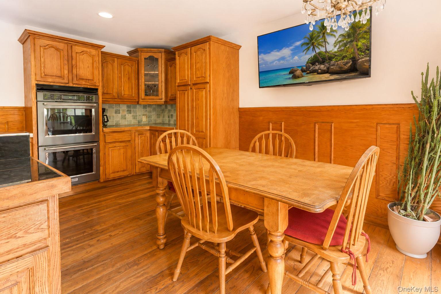 495 Guymard Turnpike Property Photo 26