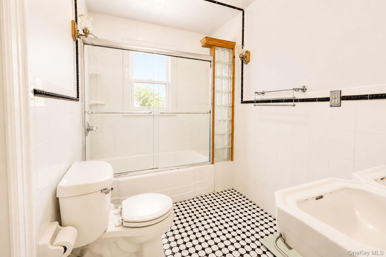 495 Guymard Turnpike Property Photo 32