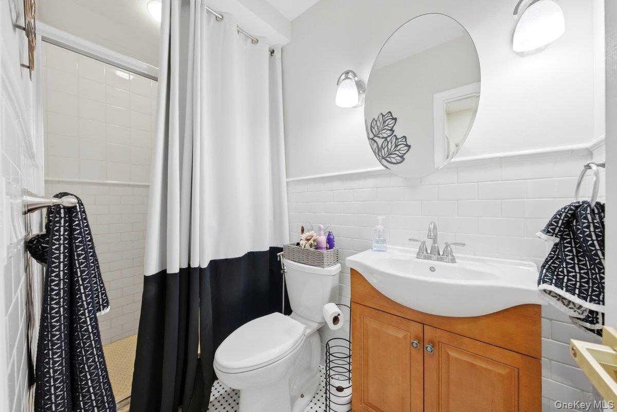 123 Briggs Avenue Property Photo 19