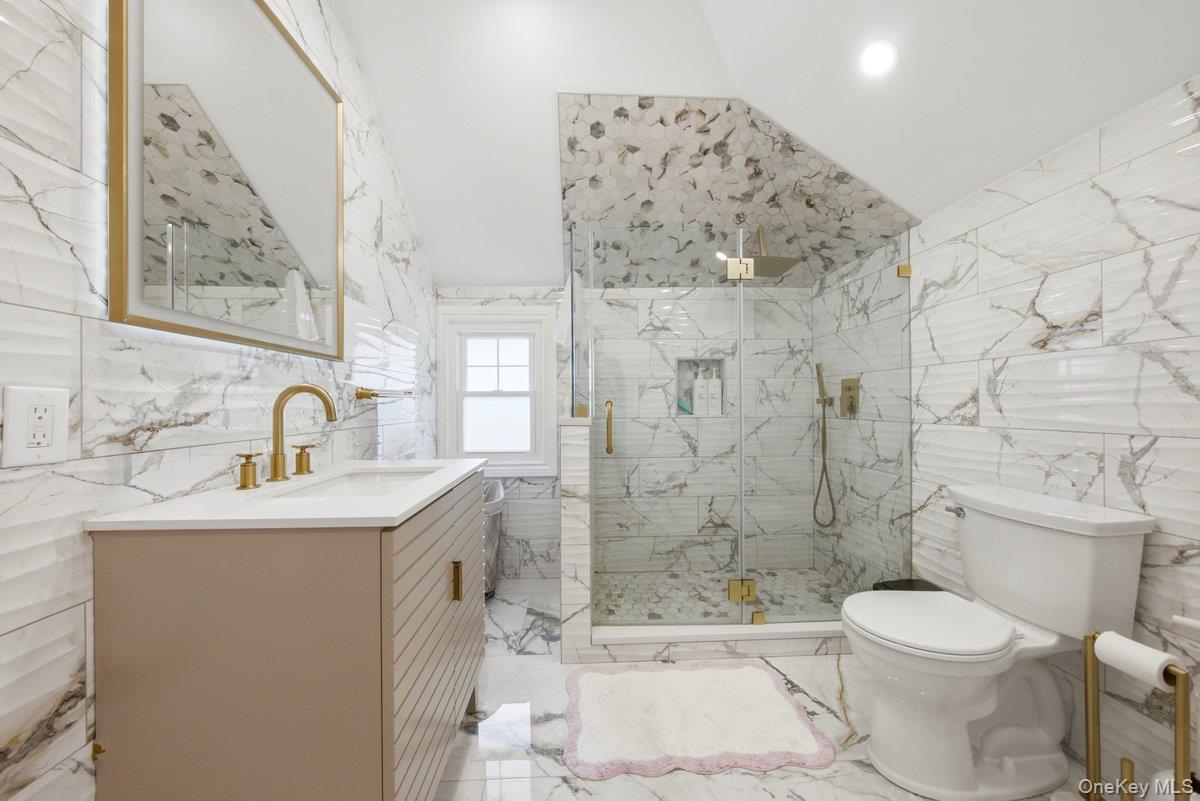 123 Briggs Avenue Property Photo 27
