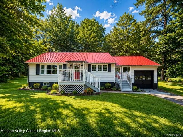 2 Bonnie Brae Lane