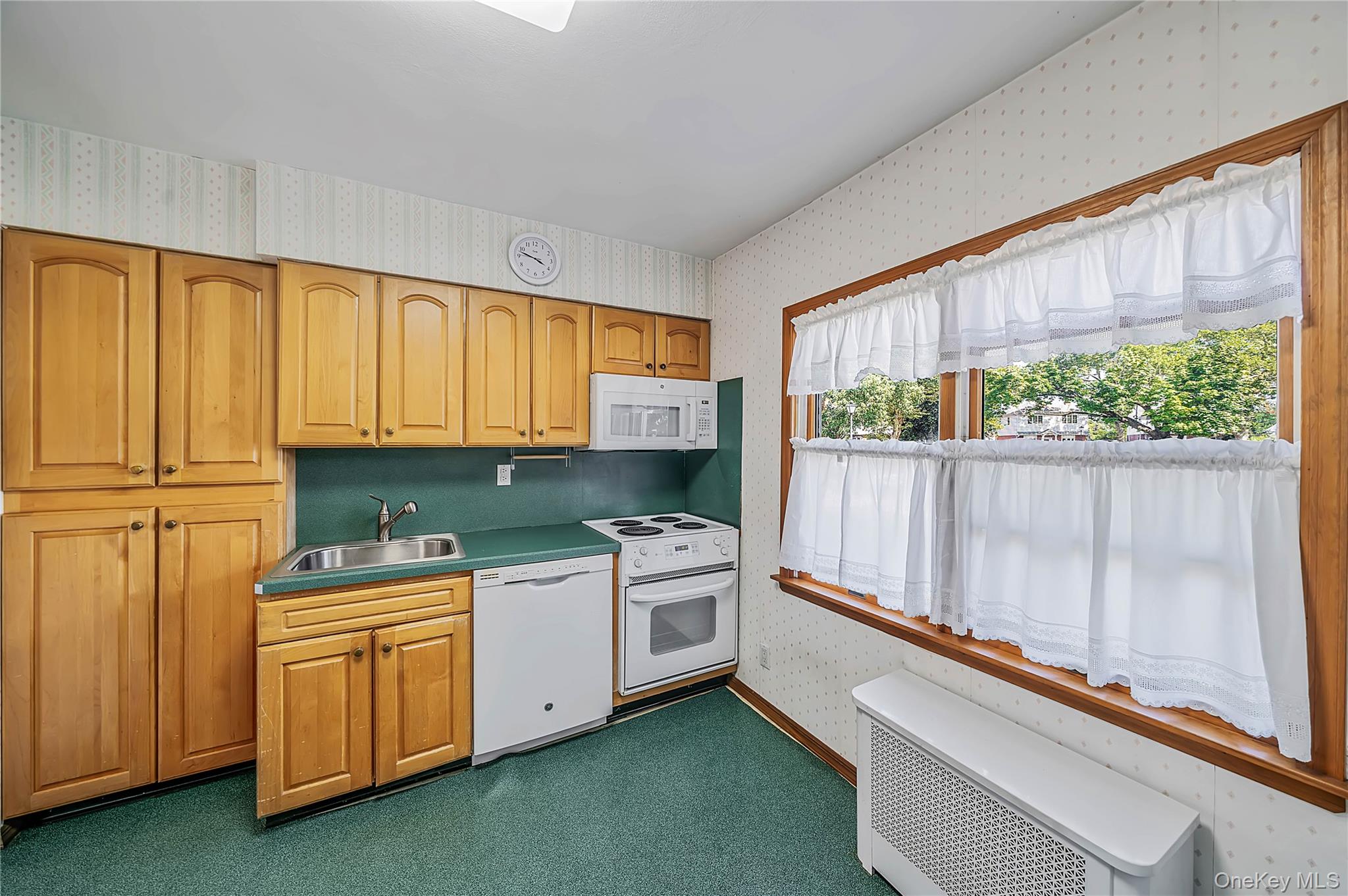 45 Park Circle Property Photo 6
