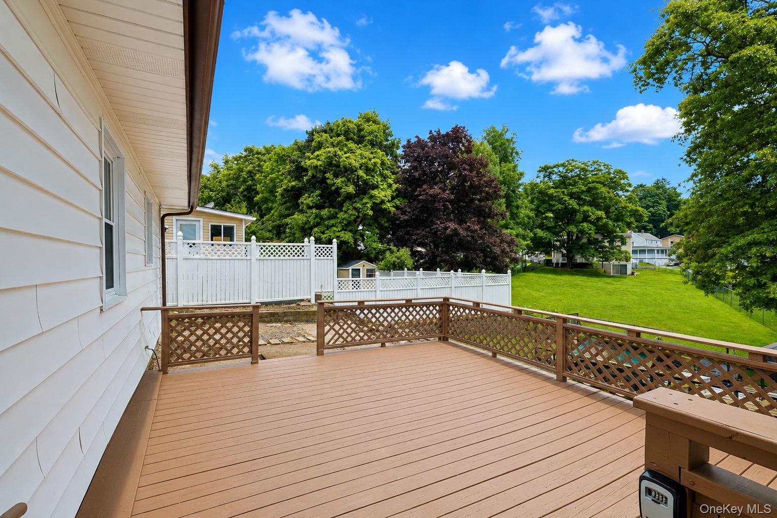 19 Judd Place Property Photo 30