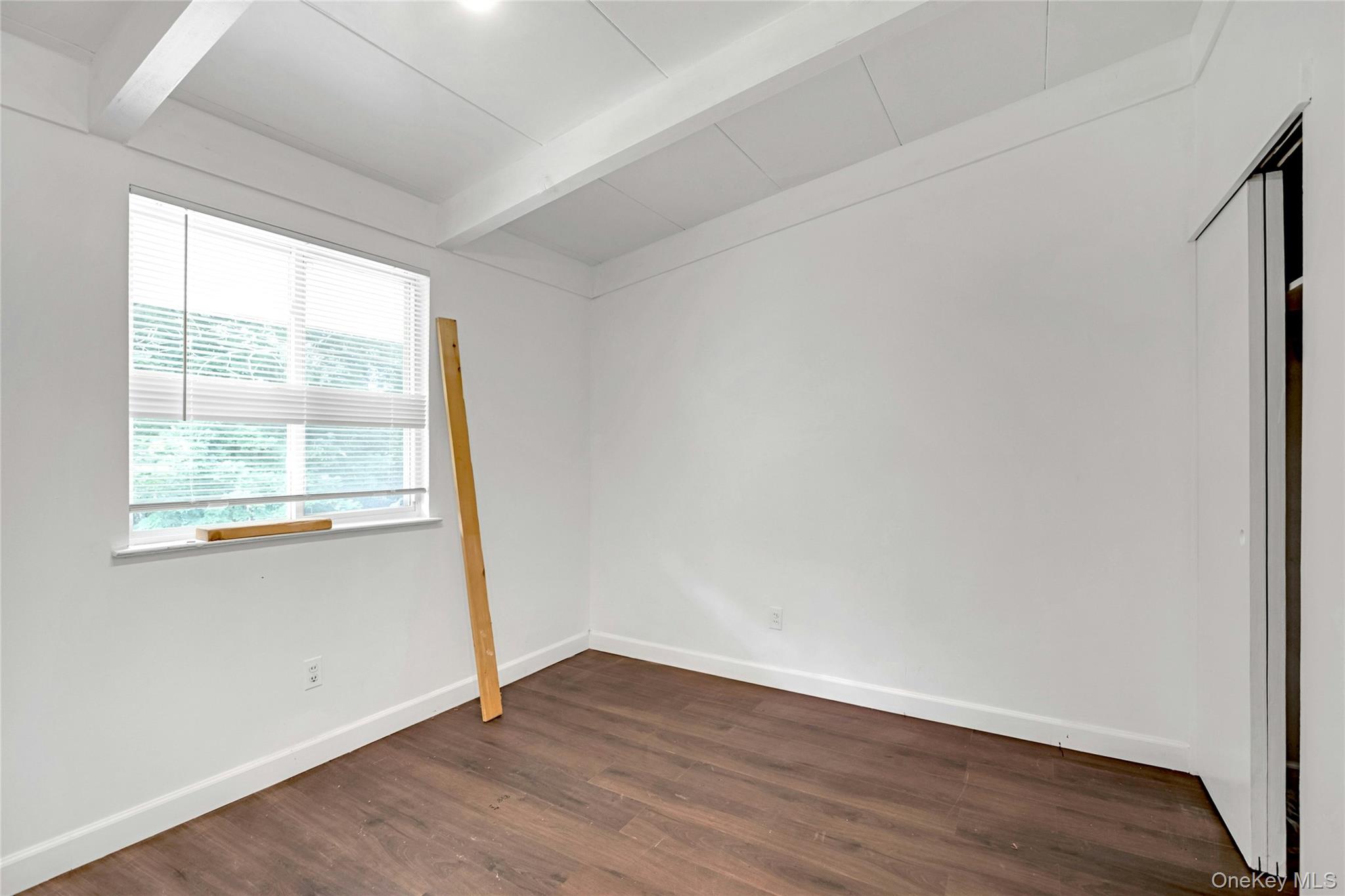 12 Deer Lane Property Photo 10