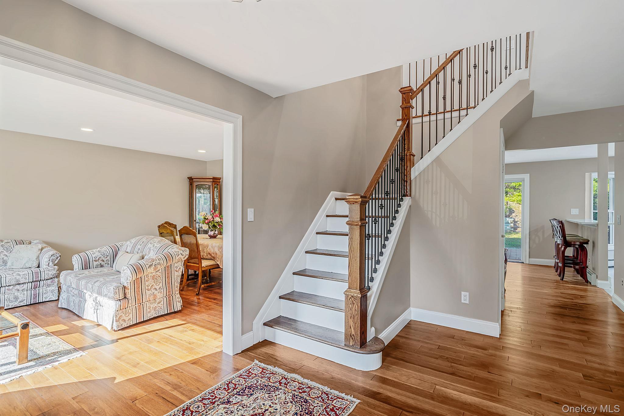 10 Springmeadow Drive Property Photo 4