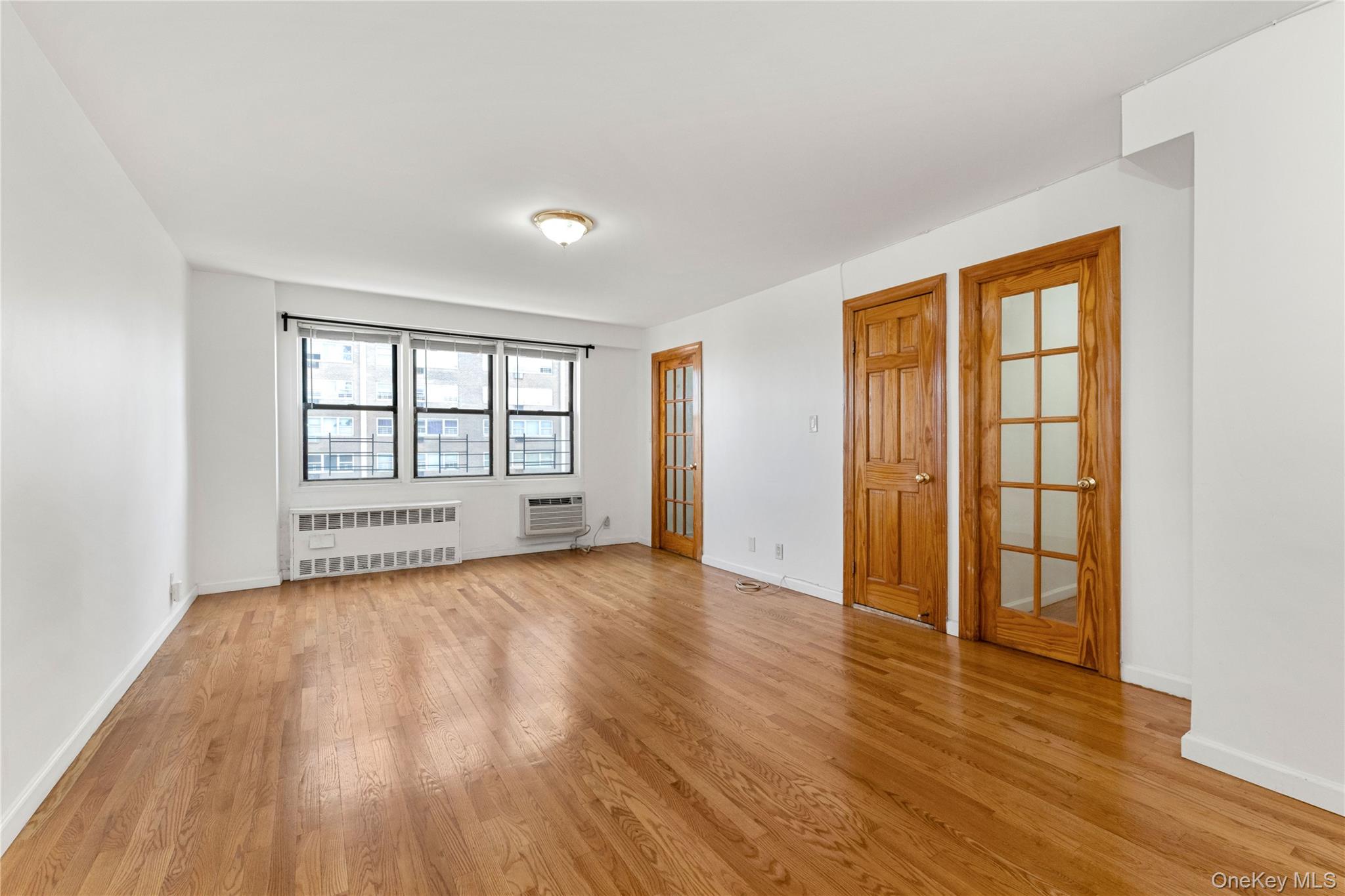 42-55 Colden Street 15j Property Photo 3