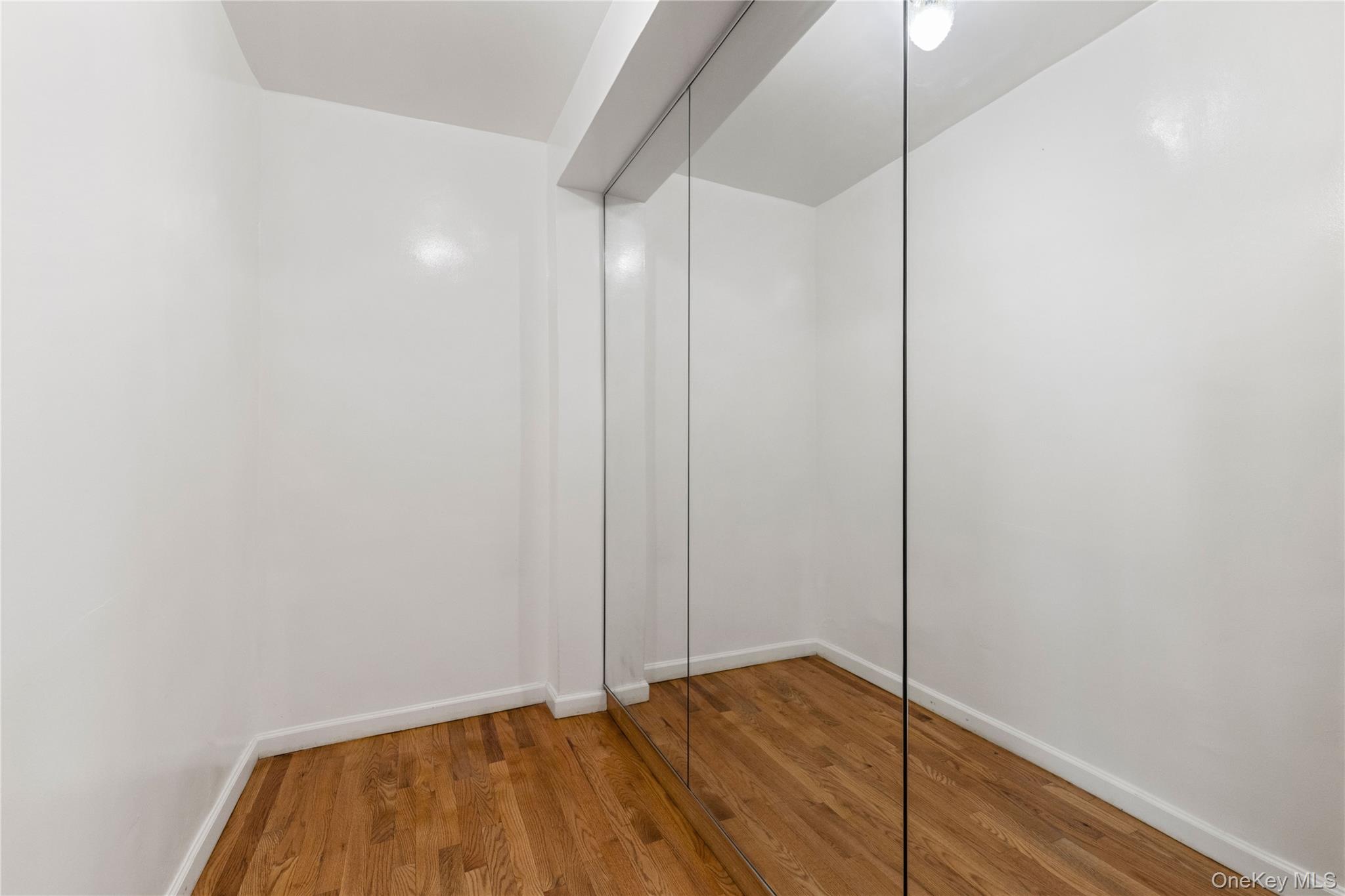 42-55 Colden Street 15j Property Photo 7