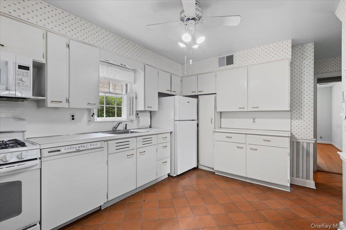 128 Bell Road Property Photo 8