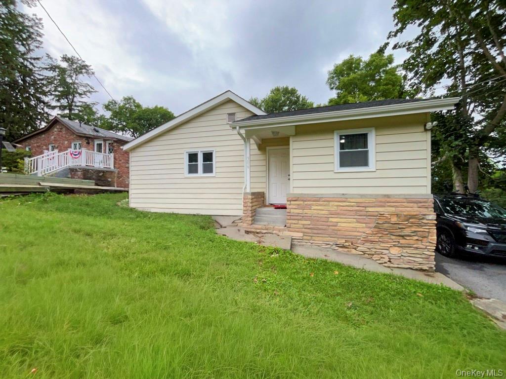 306 Third Road Property Photo 1