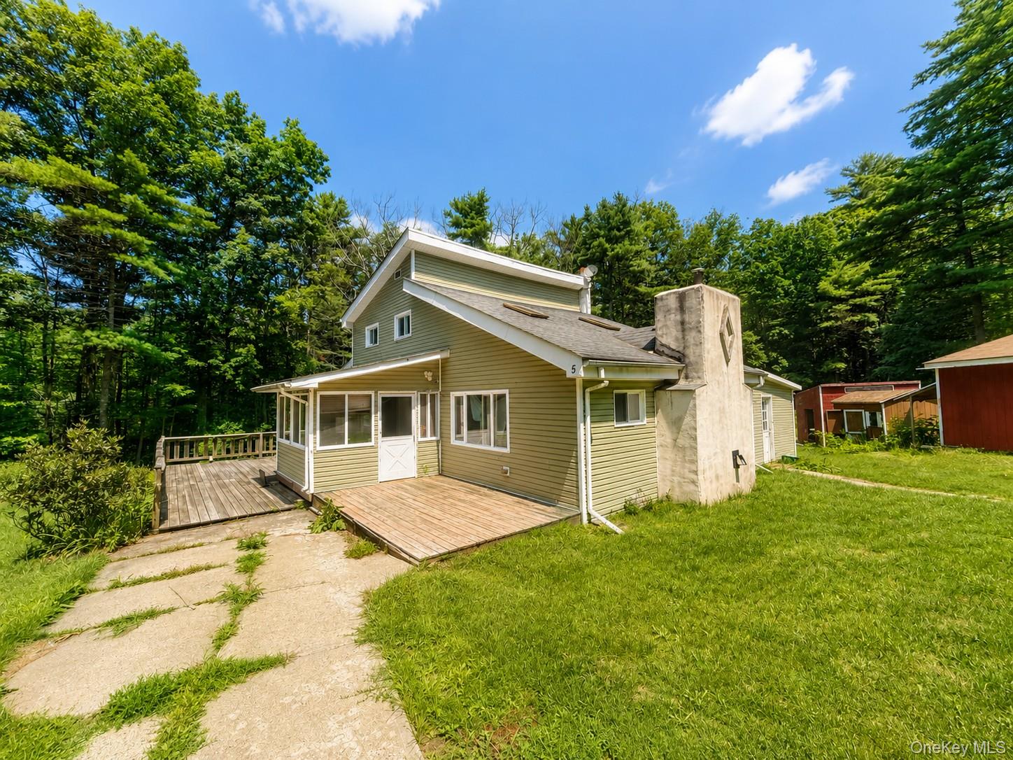 5 Hickman Terrace Property Photo 1