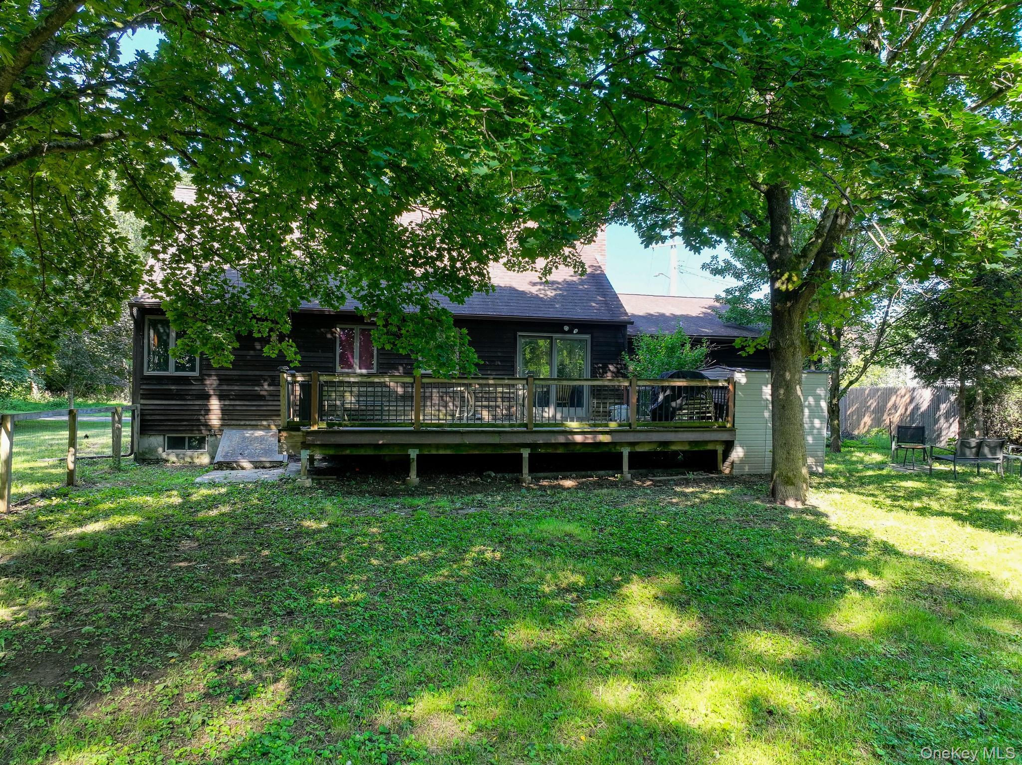 13 Hewlett Road Property Photo 7