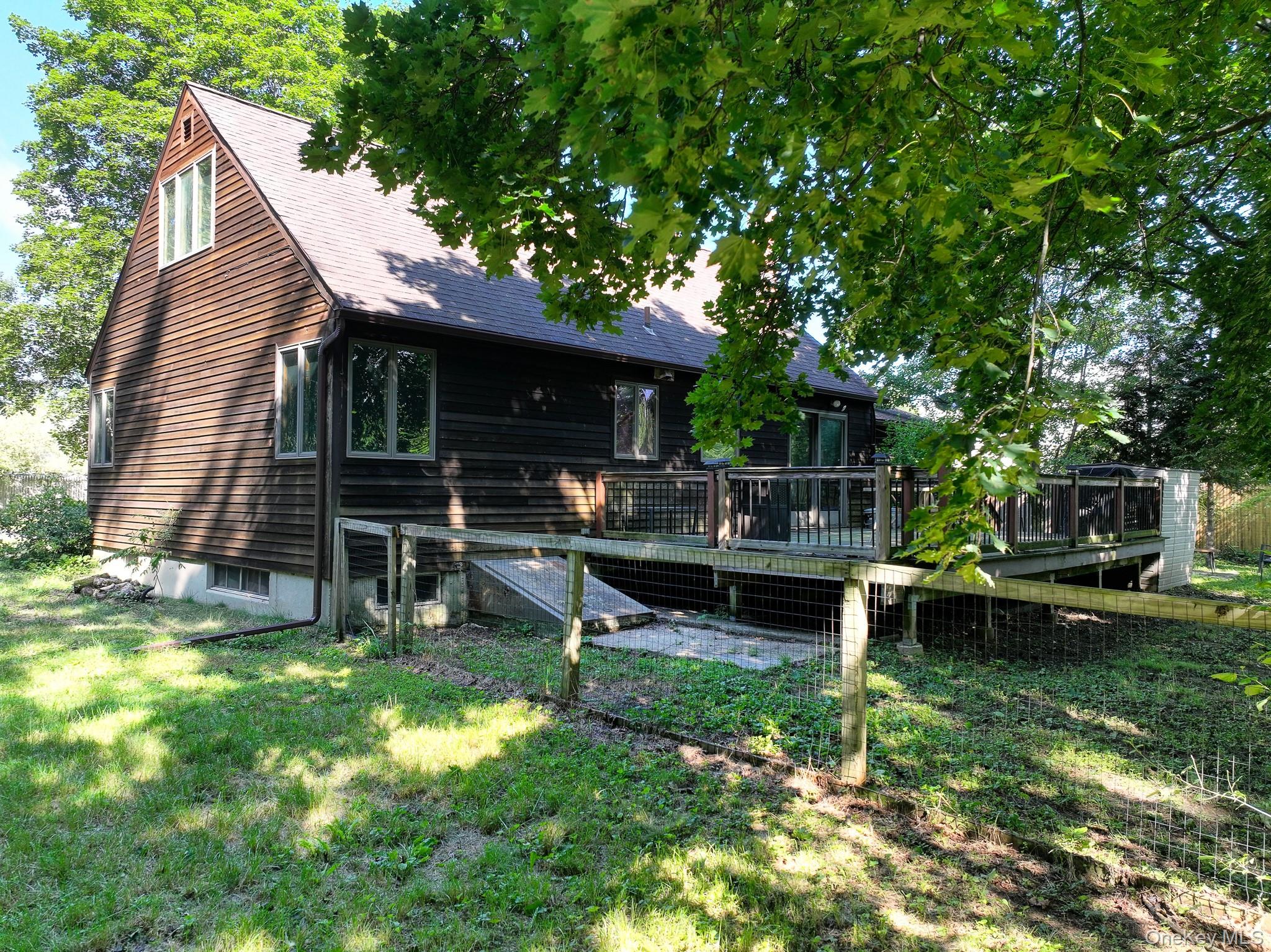 13 Hewlett Road Property Photo 38