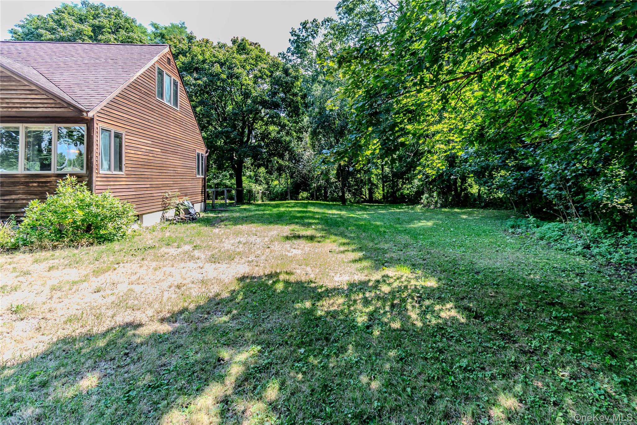 13 Hewlett Road Property Photo 40
