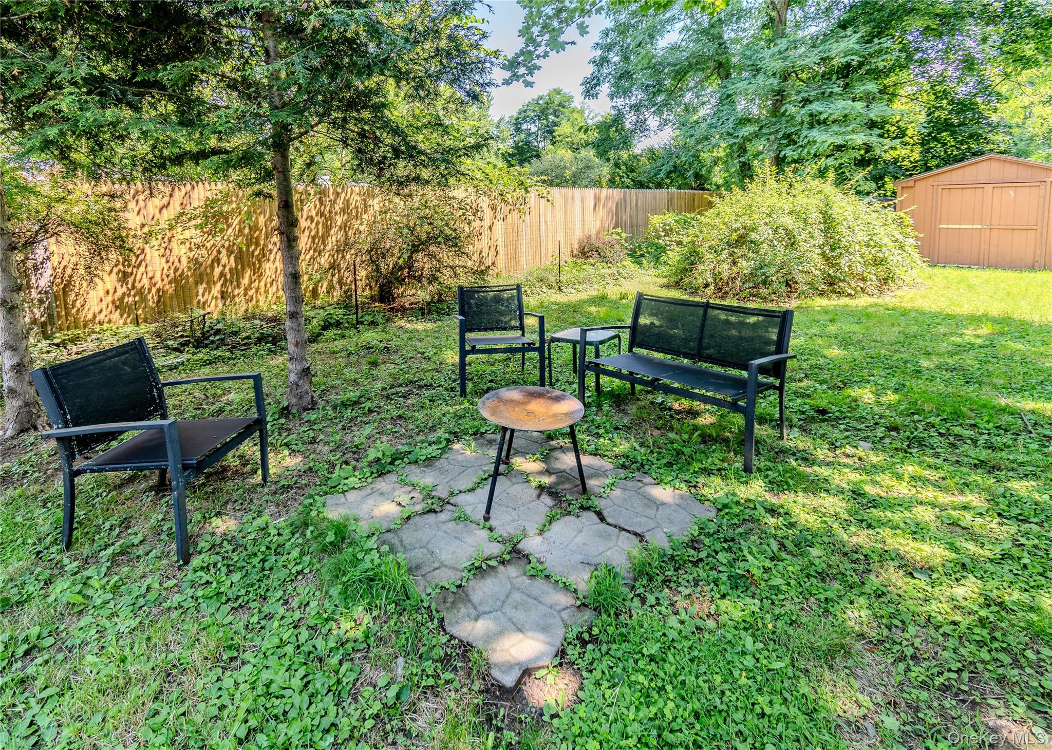 13 Hewlett Road Property Photo 44