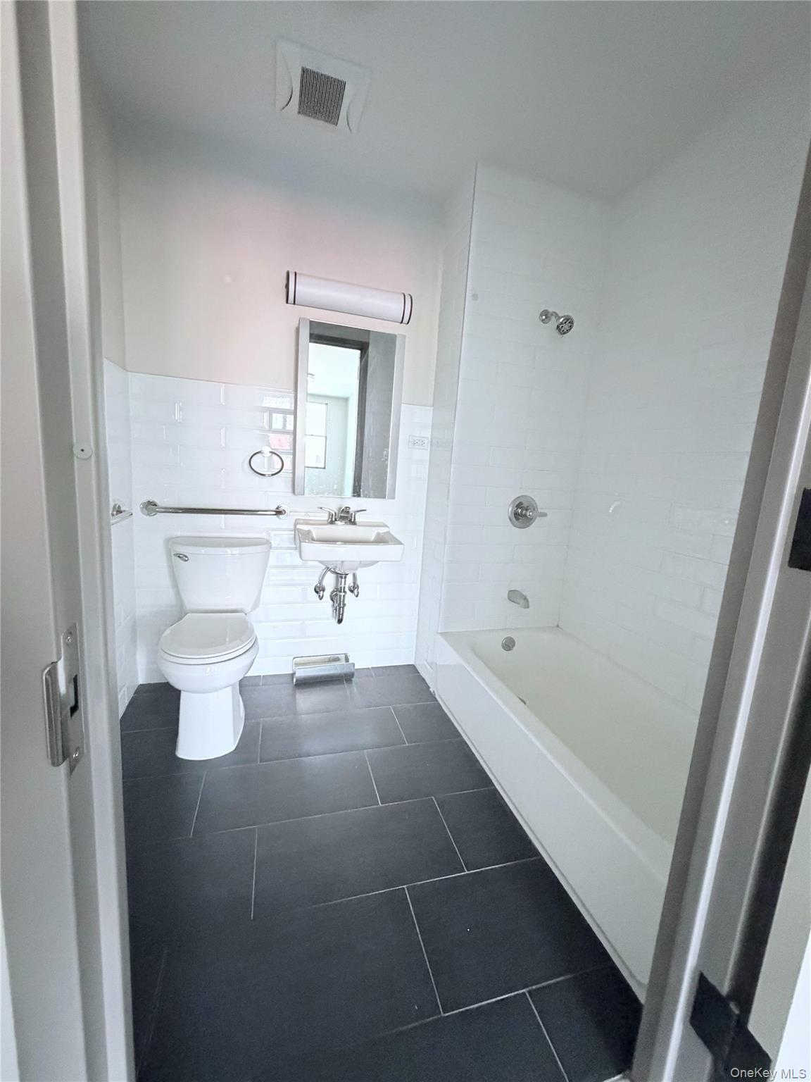 777 Coney Island Avenue 4b Property Photo 5