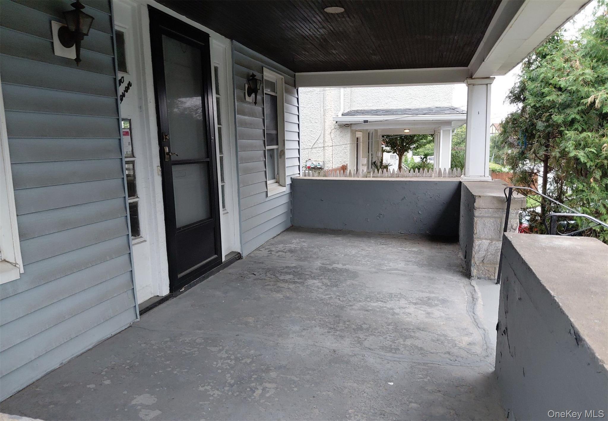 211 Egmont Avenue Property Photo 2