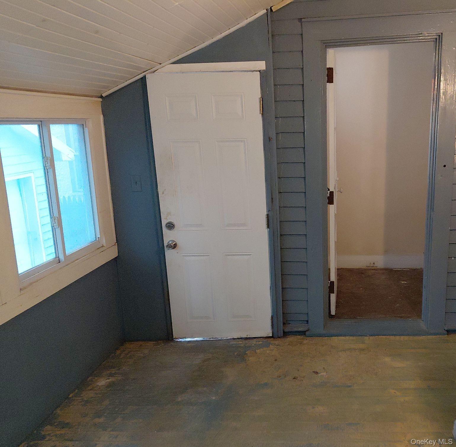 211 Egmont Avenue Property Photo 17