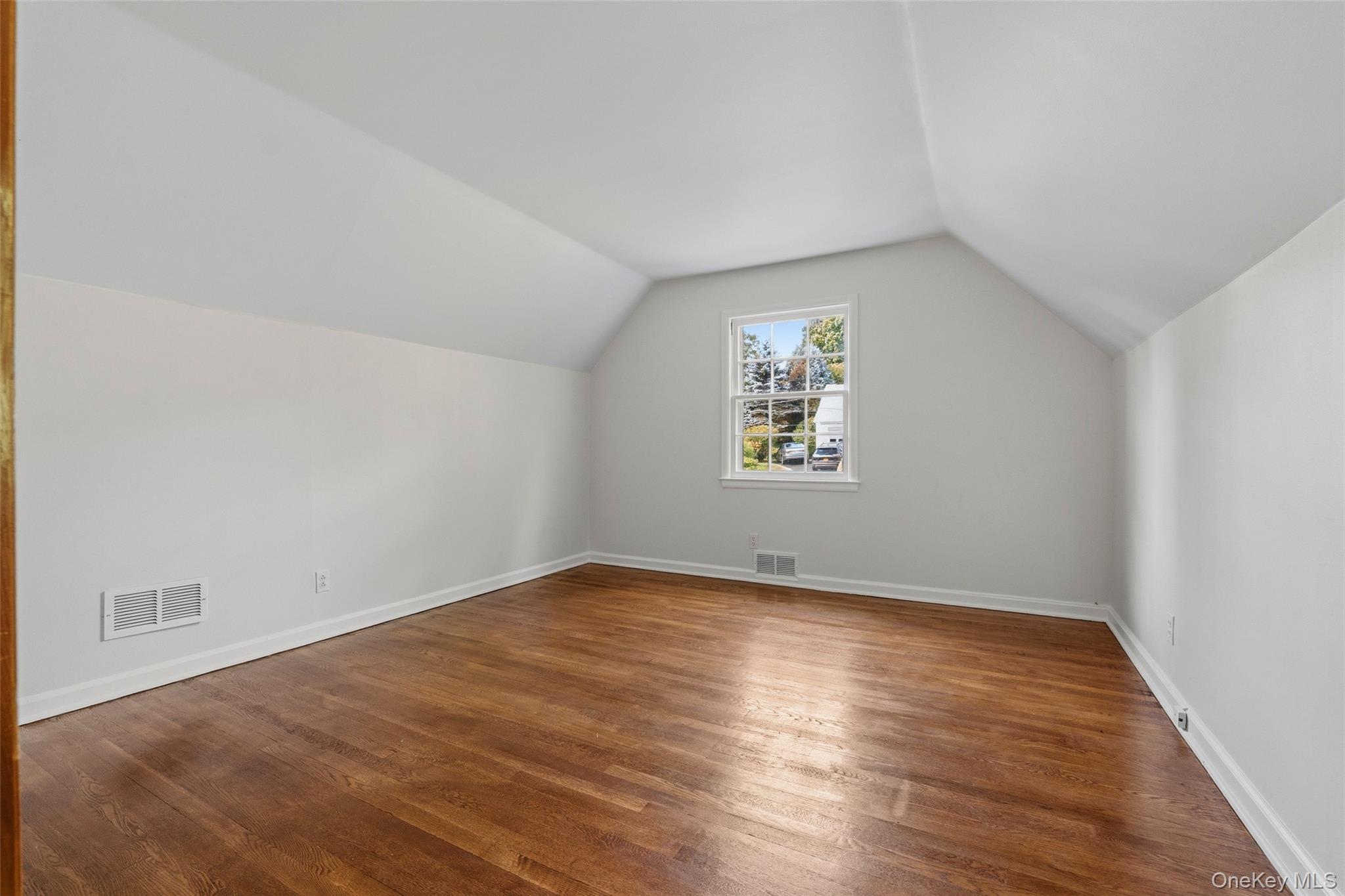 20 Bird Place Property Photo 15