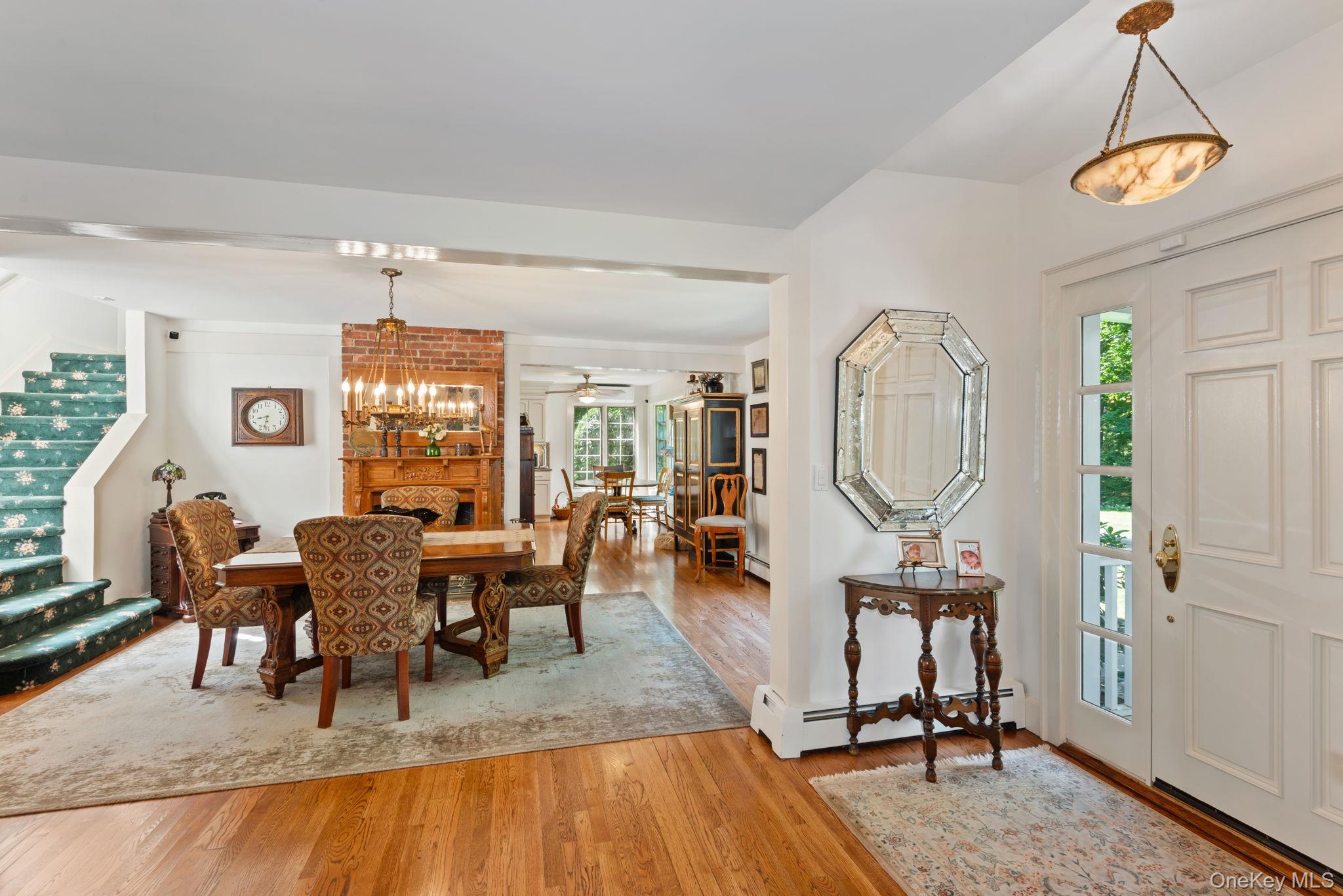 1 Stonegate Lane Property Photo 16