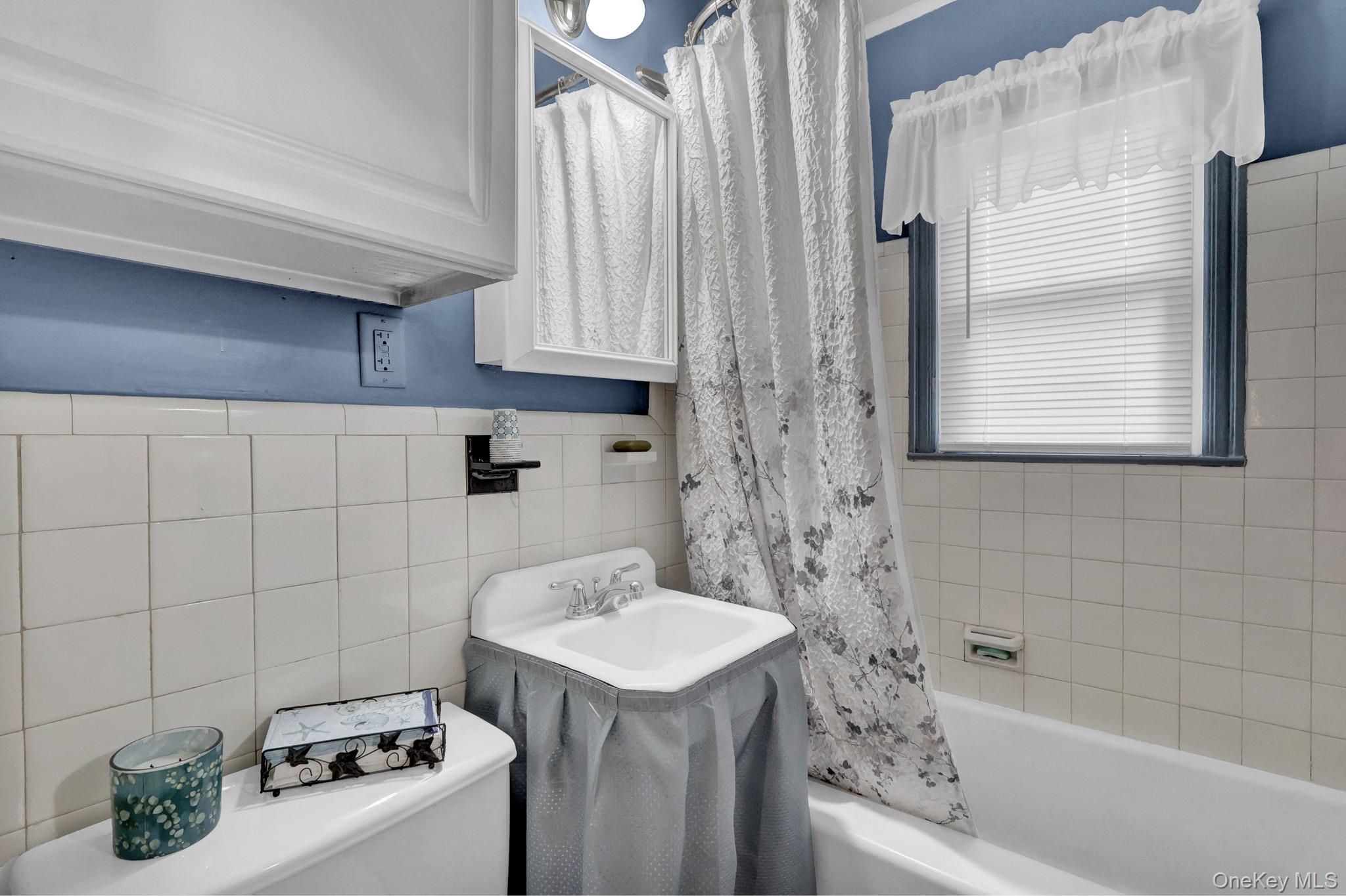 96 Chenango Drive Property Photo 8