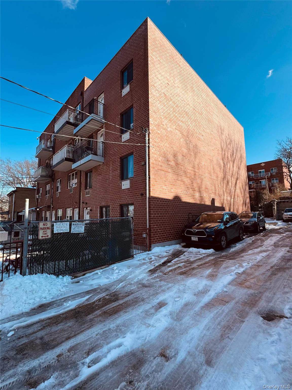 112-42 38 Avenue Property Photo 2