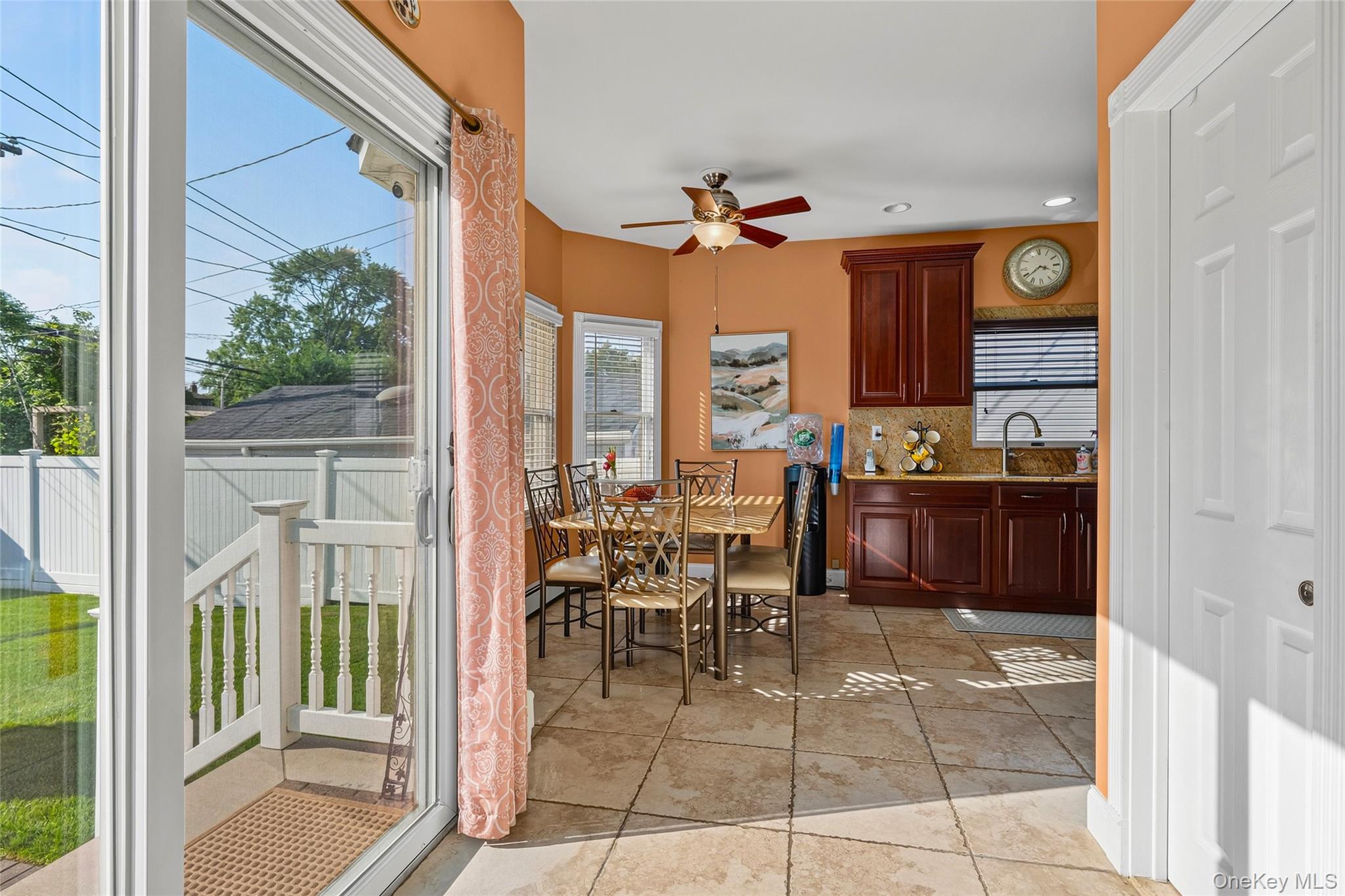 696 Hewlett Street Property Photo 22