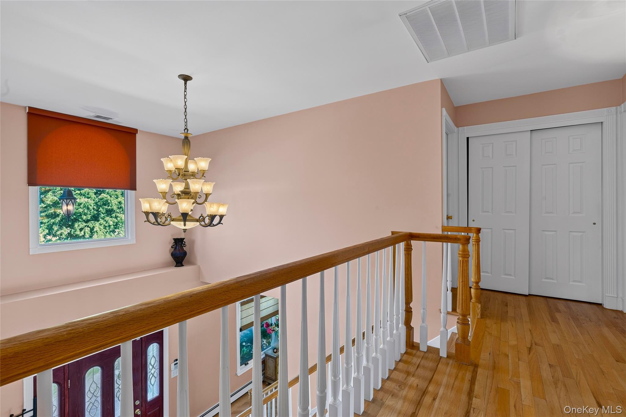 696 Hewlett Street Property Photo 28