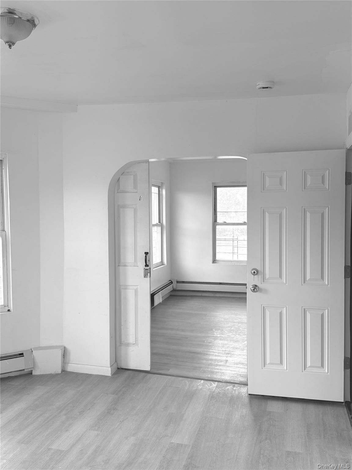 14-04 Dickens Street Property Photo 32
