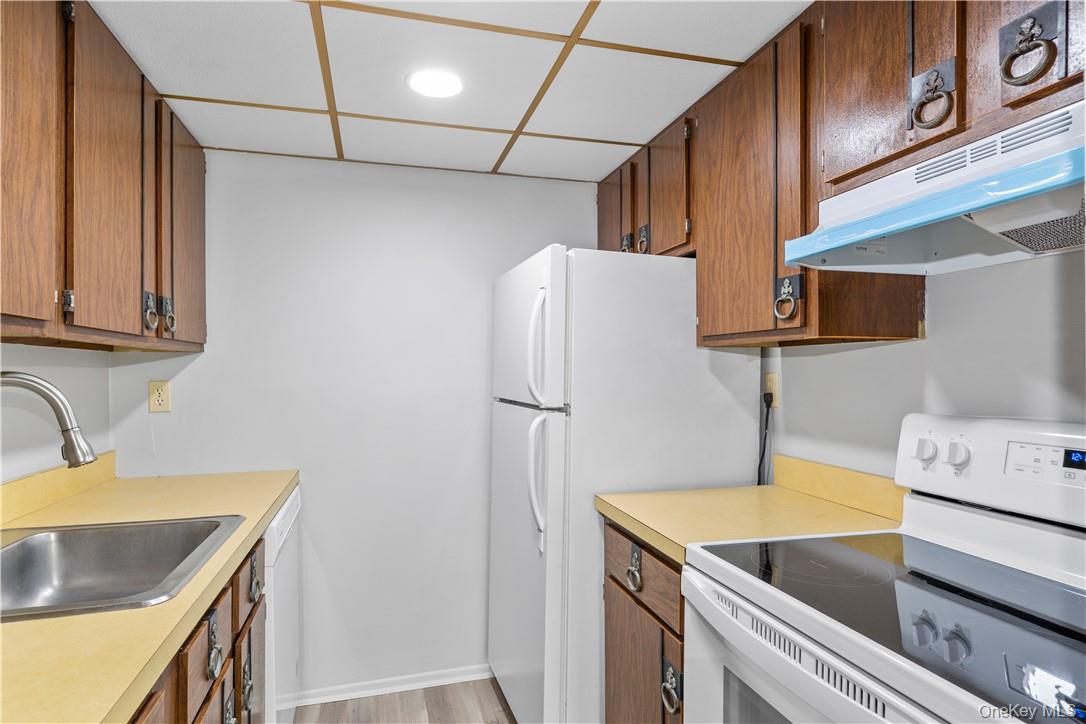 150 Overlook Avenue 2k Property Photo 8