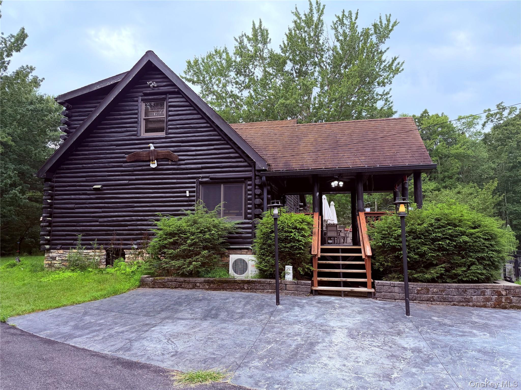 223 Spook Hole Road N Property Photo 10