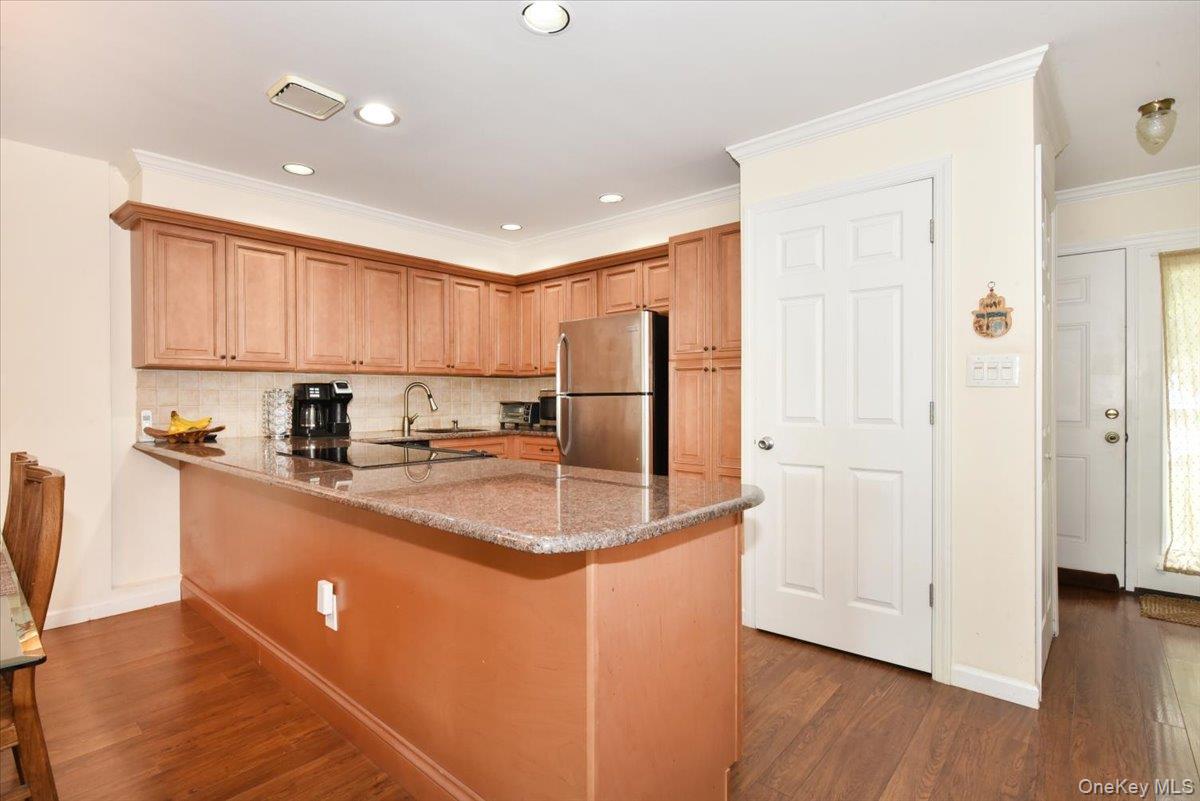 1 Anchorage Way 1108 Property Photo 11