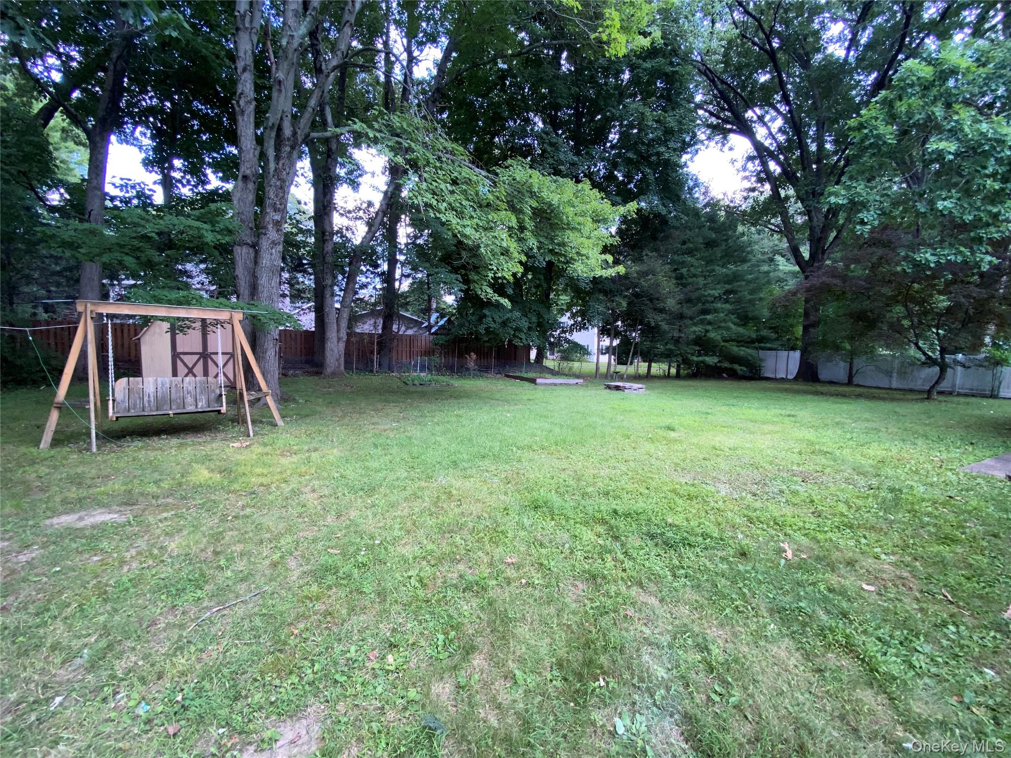 224 Center Property Photo 28