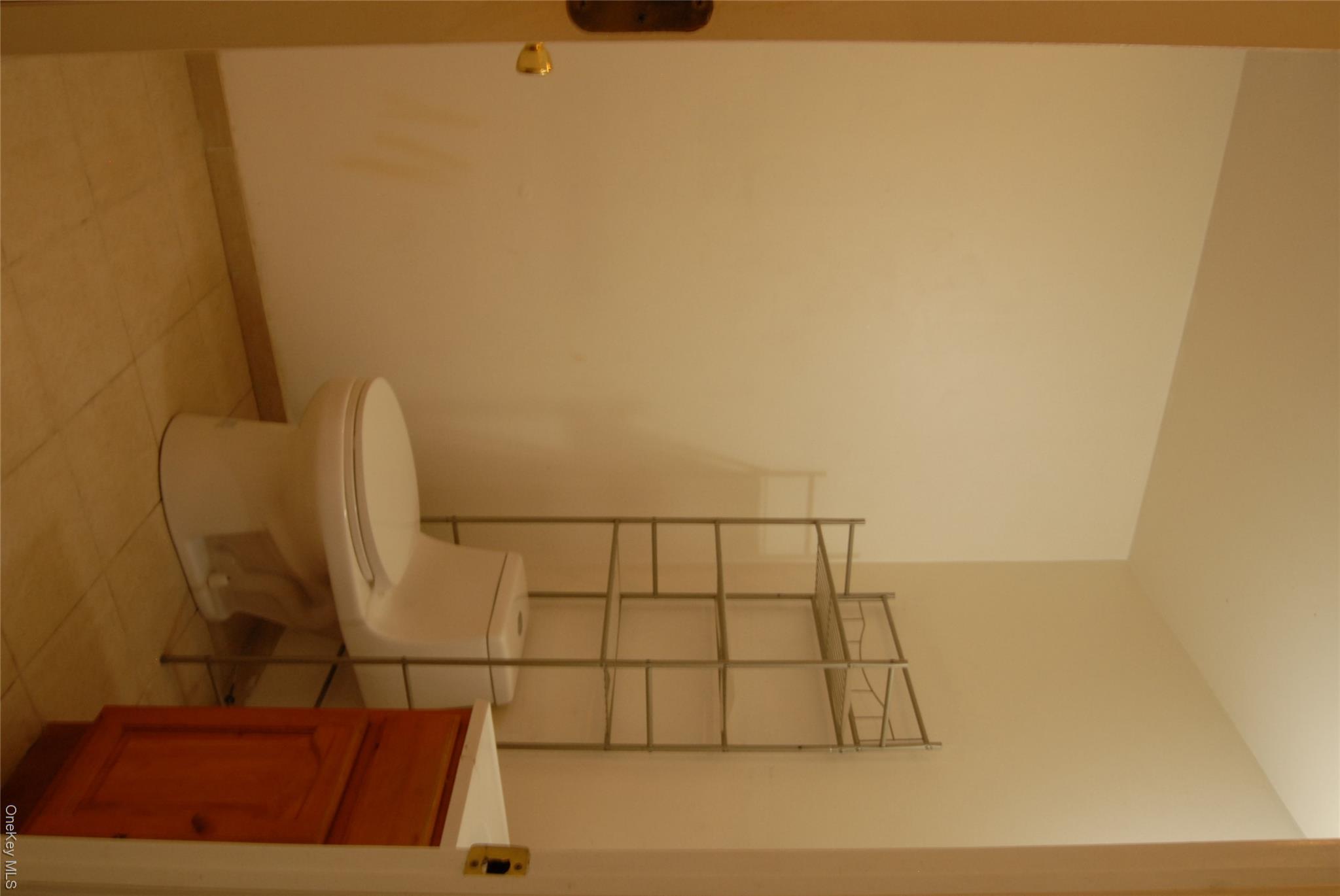 1191 Route 9w C8 Property Photo 3