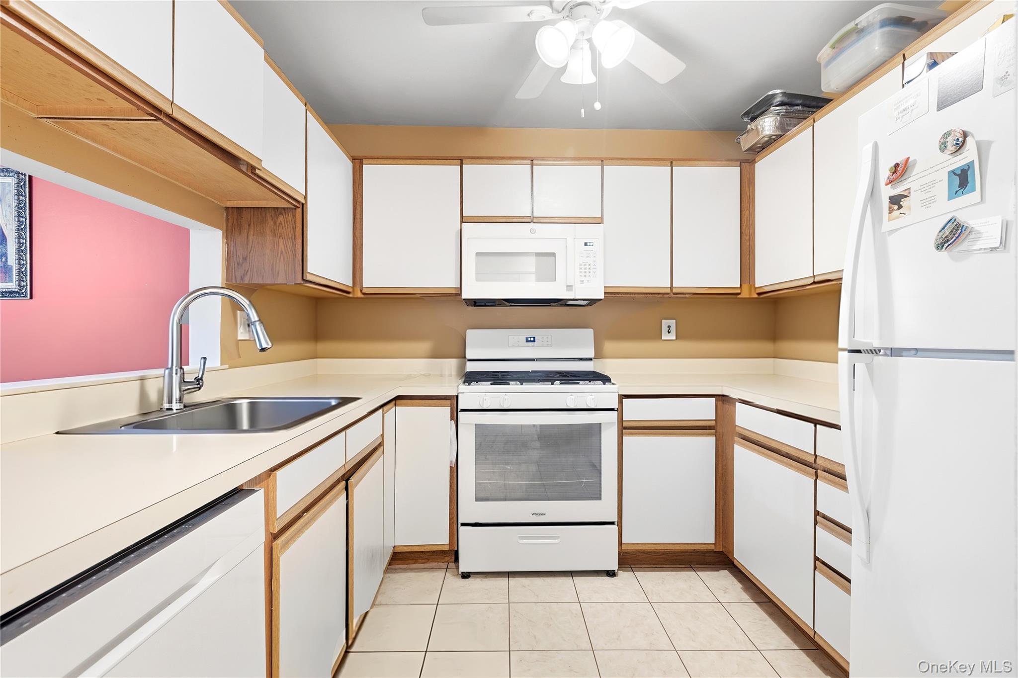 23 Bayberry Drive Property Photo 6
