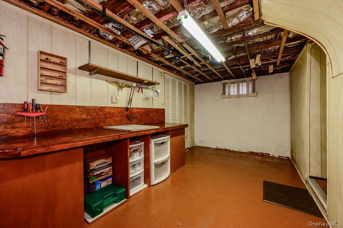 377 Bellmore Road Property Photo 18