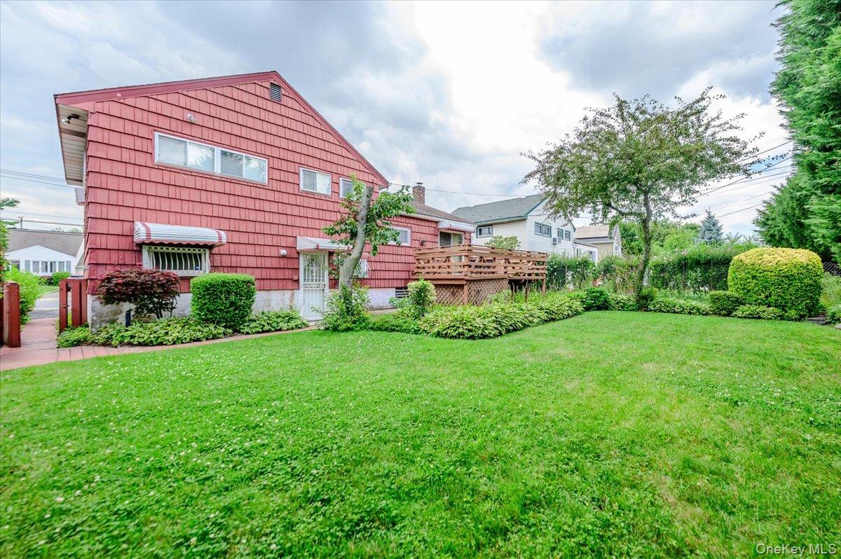 377 Bellmore Road Property Photo 22