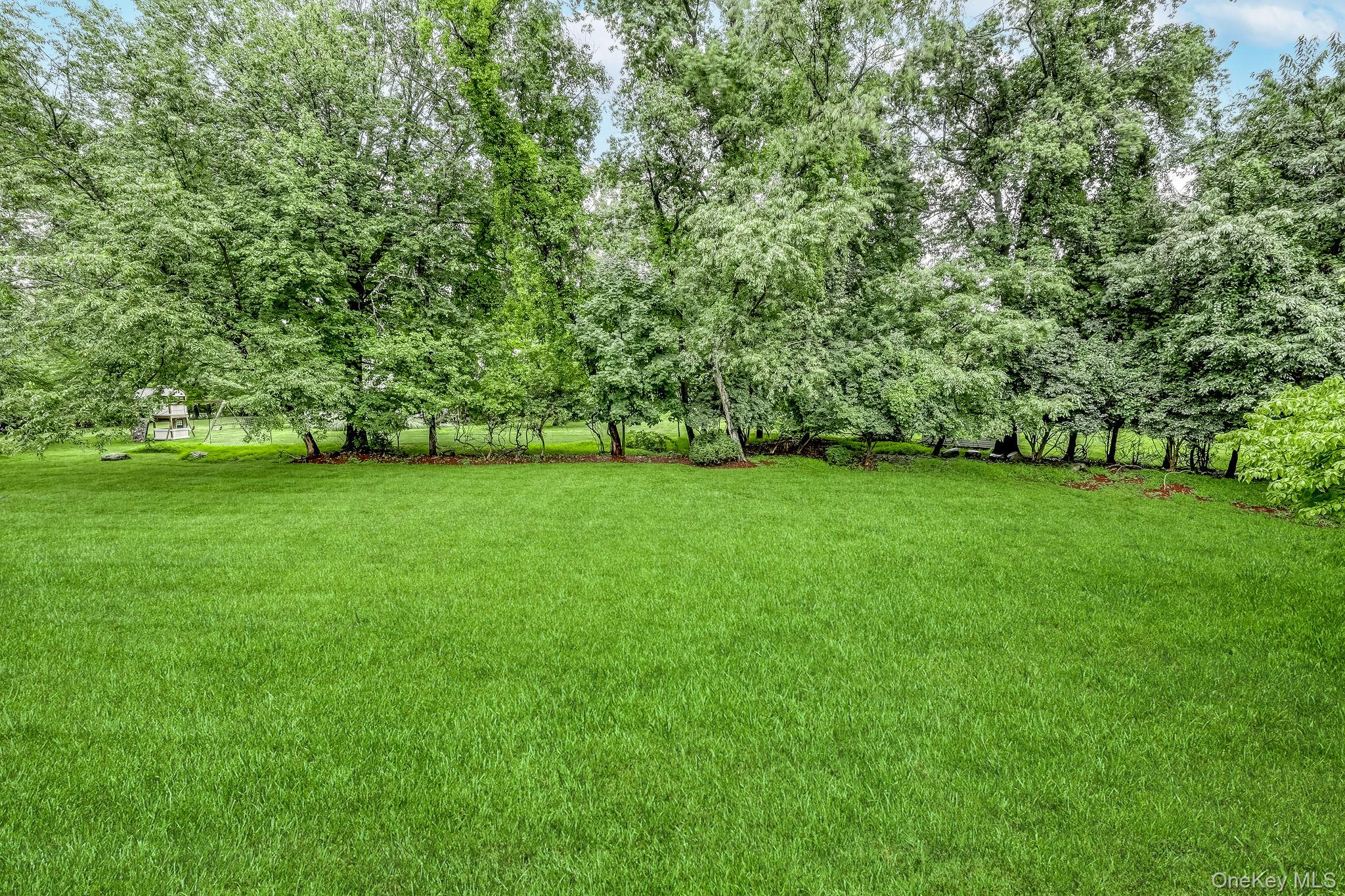 9 Blossom Road Property Photo 4