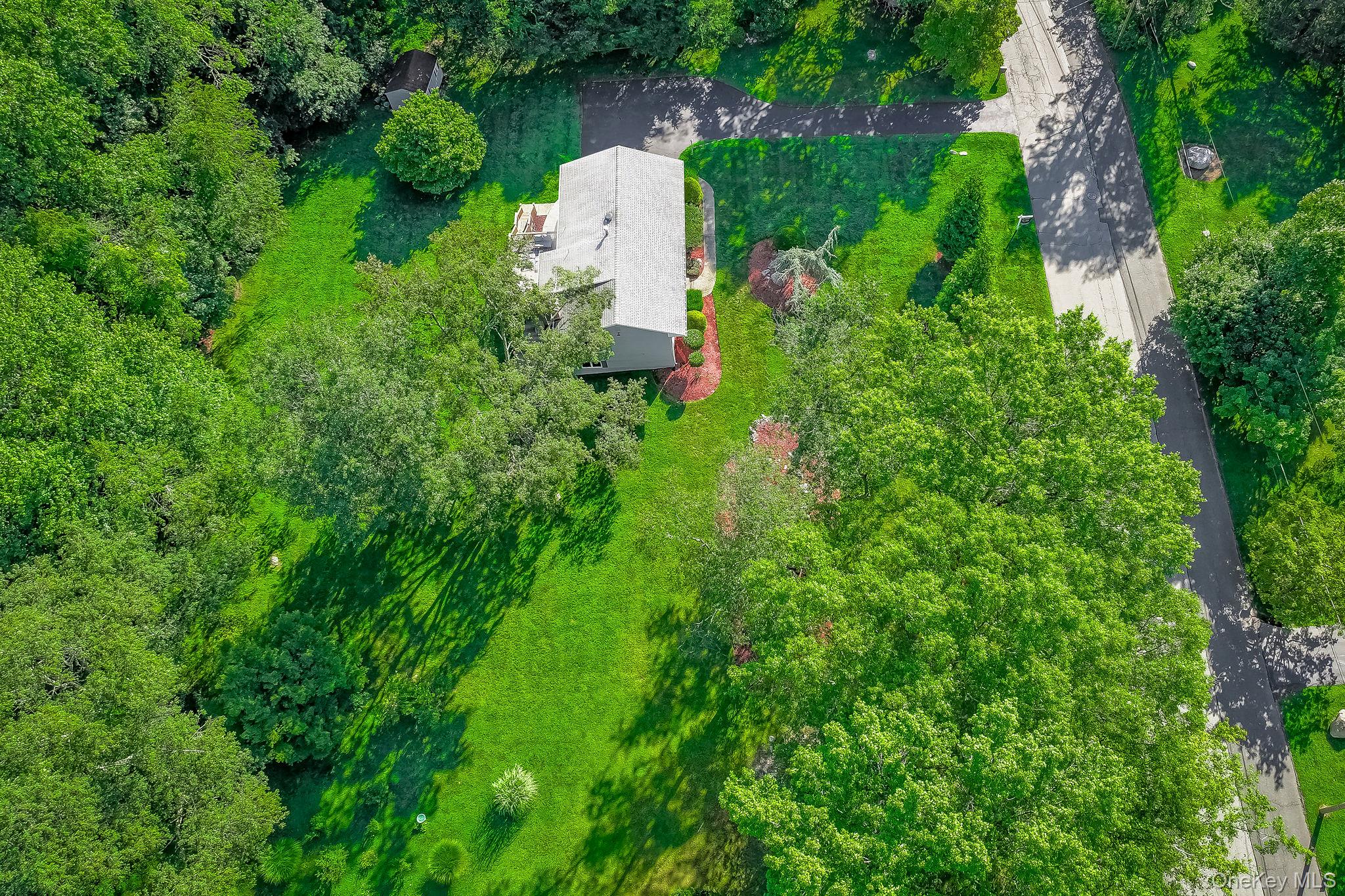 9 Blossom Road Property Photo 31