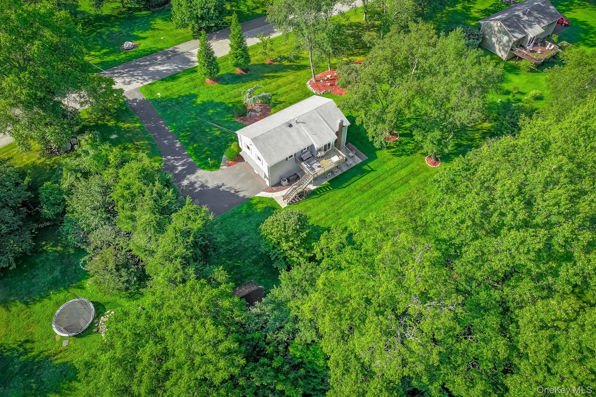 9 Blossom Road Property Photo 34
