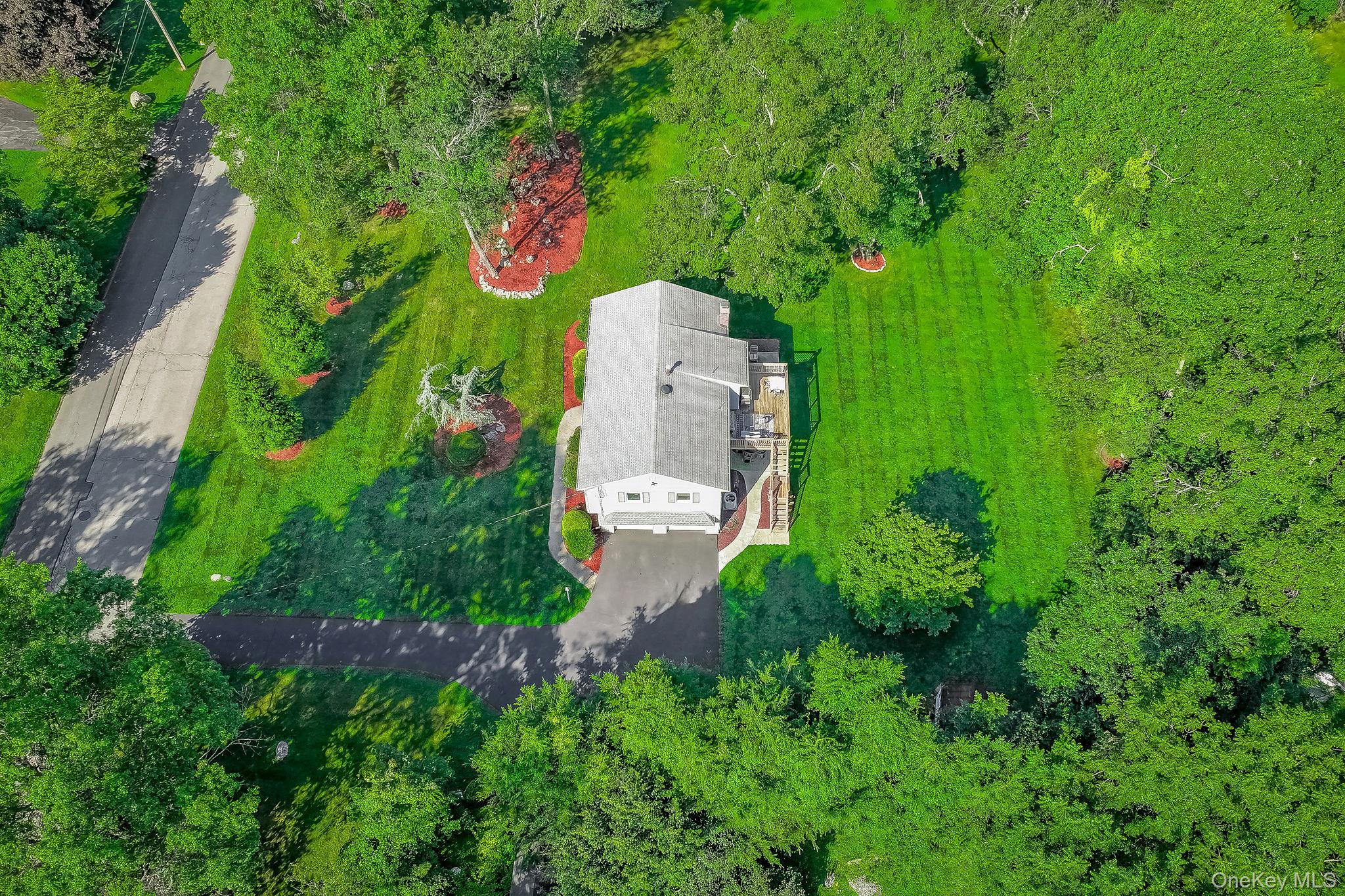 9 Blossom Road Property Photo 35