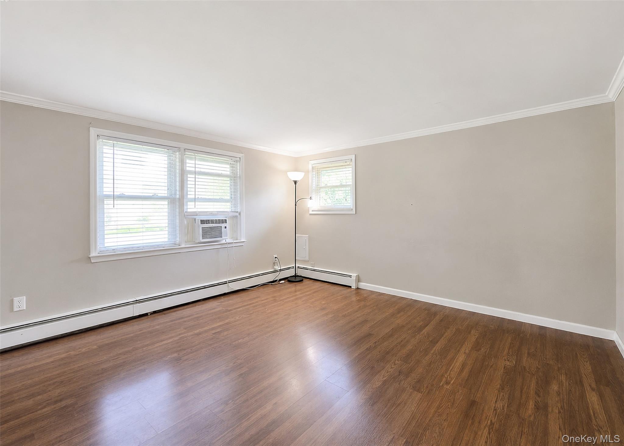 10 Midwood Place Property Photo 2